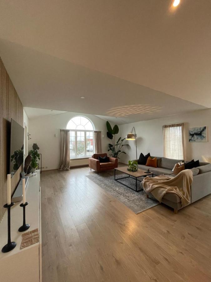 4-Bedroom Villa With Private Gym And Hot-Tub Reykjavik Ngoại thất bức ảnh