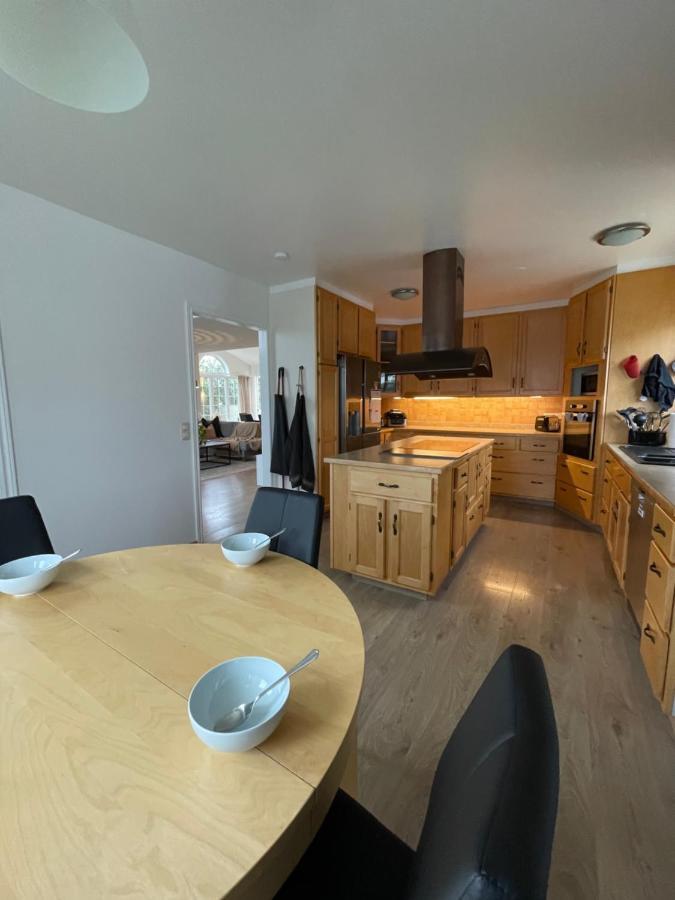 4-Bedroom Villa With Private Gym And Hot-Tub Reykjavik Ngoại thất bức ảnh